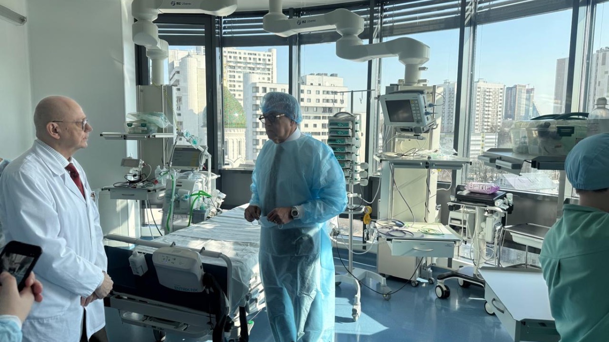 وزير الصحة يطلق شراكة مصرية–روسية لتطوير علاج أورام الدم عند الأطفال