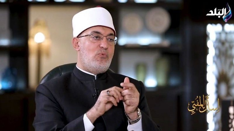 مفتي الجمهورية: القرآن نزل في ليلة القدر من اللوح المحفوظ|فيديو