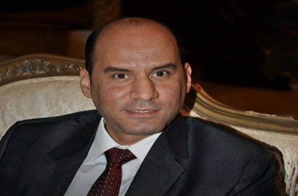 وزير العمل يهنئ العمالة المصرية بالخارج ويؤكد دعم الوزارة الدائم