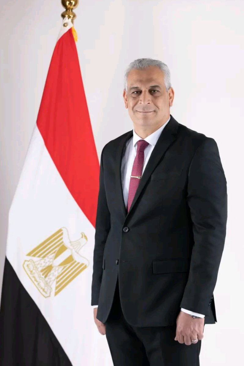 وزير الإنتاج الحربي يتابع الأداء الصناعي ويشدد على ترشيد الاستهلاك