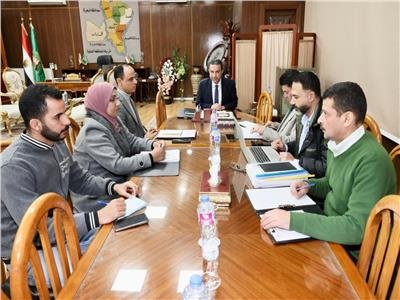 محافظ المنوفية يبحث تعزيز الاستثمار واستغلال الأصول غير المستغلة