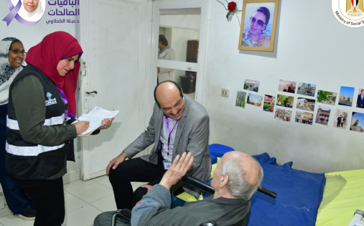 التضامن الاجتماعي تطلق قوافل «إحنا السند» لكبار السن برعاية مايا مرسي