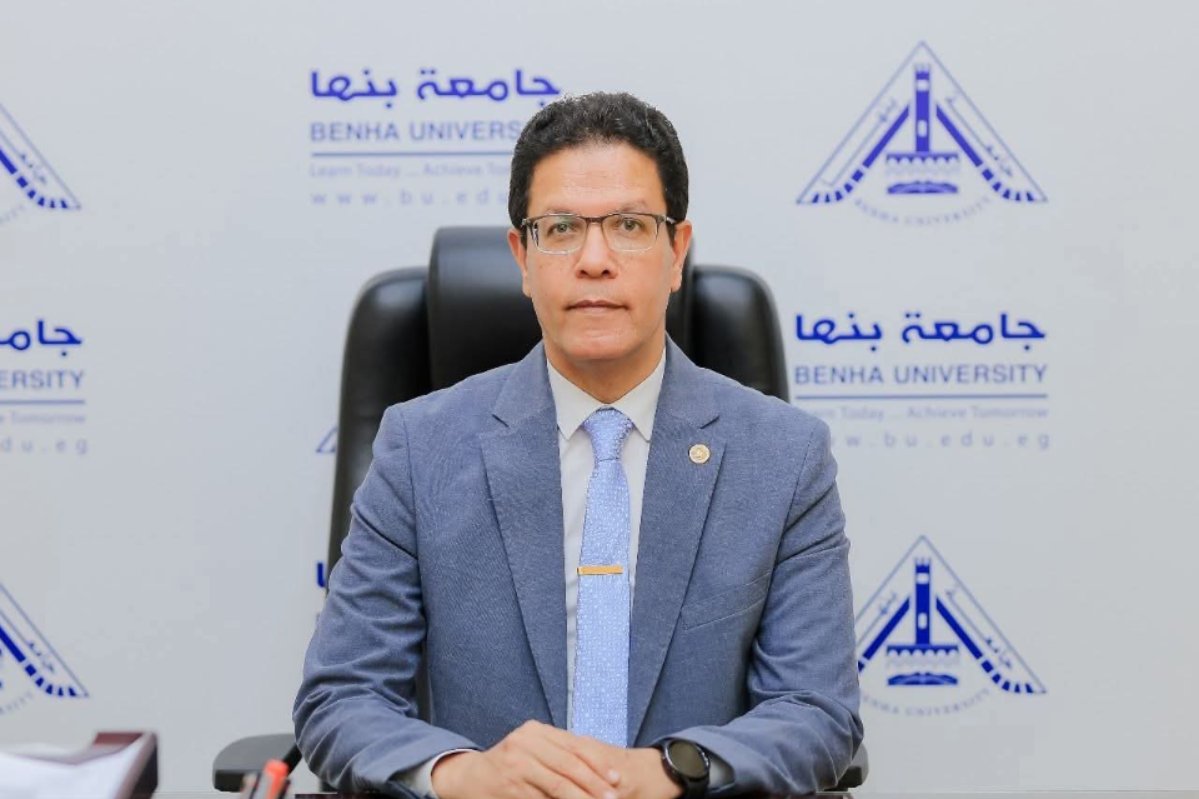 جامعة بنها  تعليق الدراسة حضوريًا واستمرارها بنظام الأونلاين