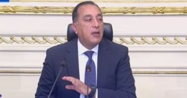 تعليق قرارات إغلاق المحال خلال أسبوع أعياد الأقباط