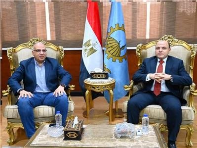 محافظ الغربية يستقبل وزير الري لبحث مشروعات التنمية