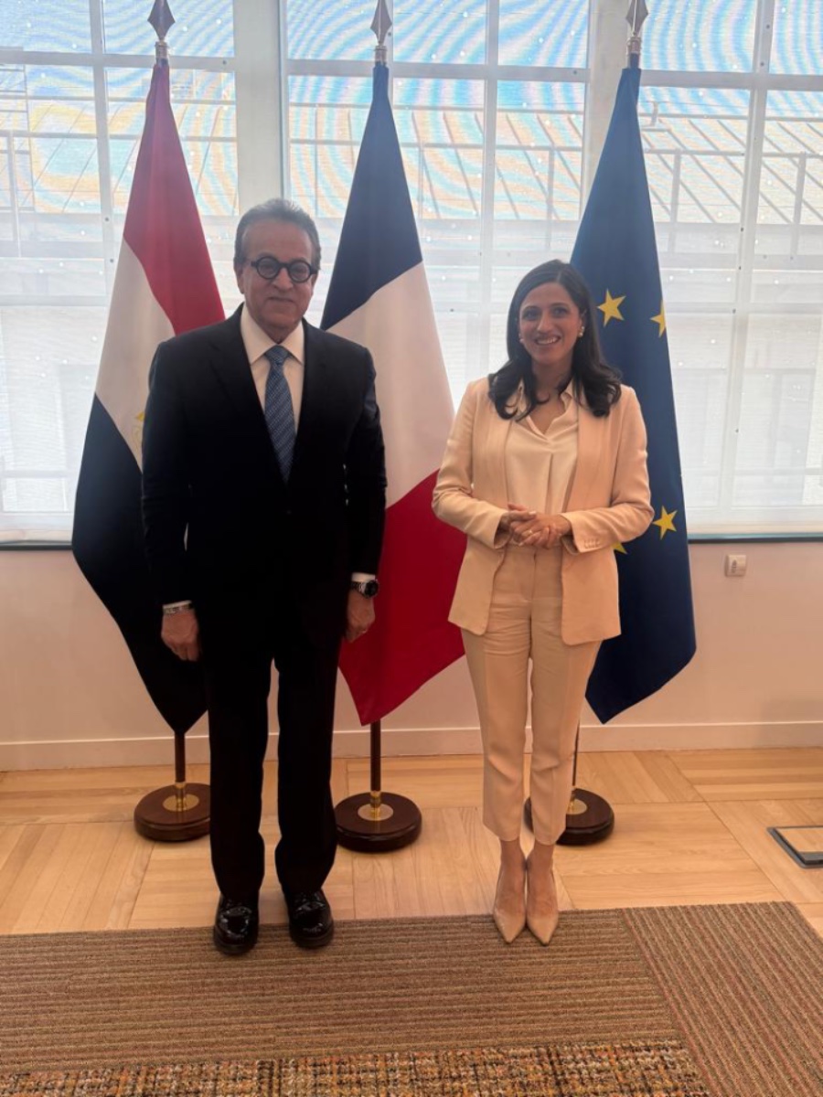 وزير الصحة المصري يلتقي وزيرة الدولة الفرنسية لتعزيز «الصحة الواحدة