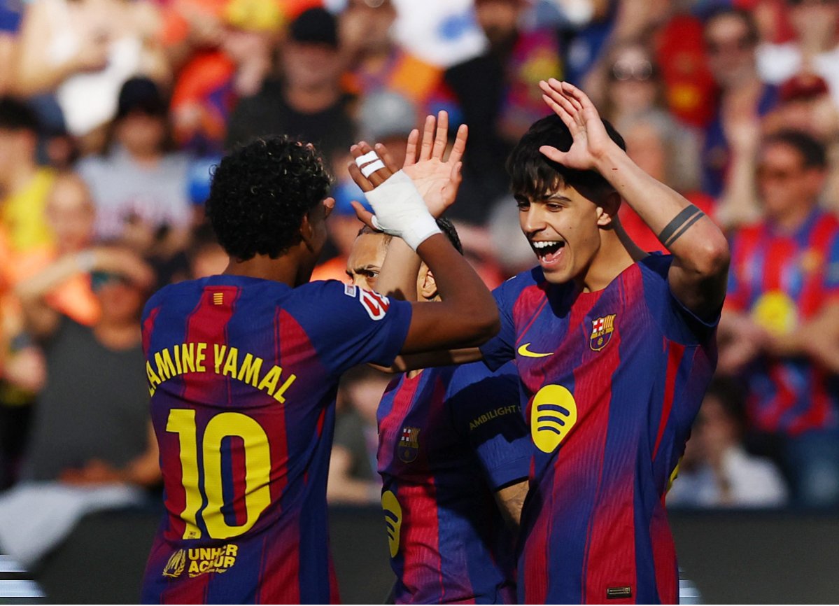 موقف نجم برشلونة من المشاركة أساسيًا أمام أتلتيكو مدريد
