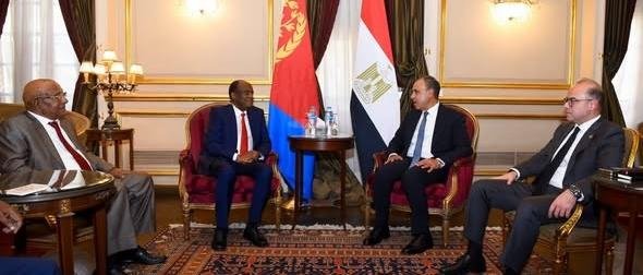مصر وإريتريا تعززان التعاون الاقتصادي والاستثماري