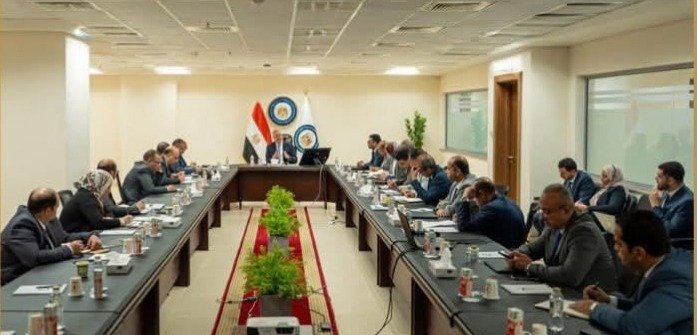 وزير البترول يتابع خطط تطوير قطاع التعدين المصري