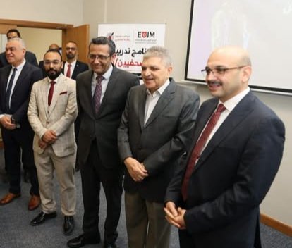 قناة السويس ونقابة الصحفيين تطلقان برنامجًا تدريبيًا مكثفًا.. وتأهيل جديد للصحفيين في عصر الإعلام الرقمي