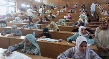 مواعيد امتحانات نهاية العام بالجامعات 2025/2026