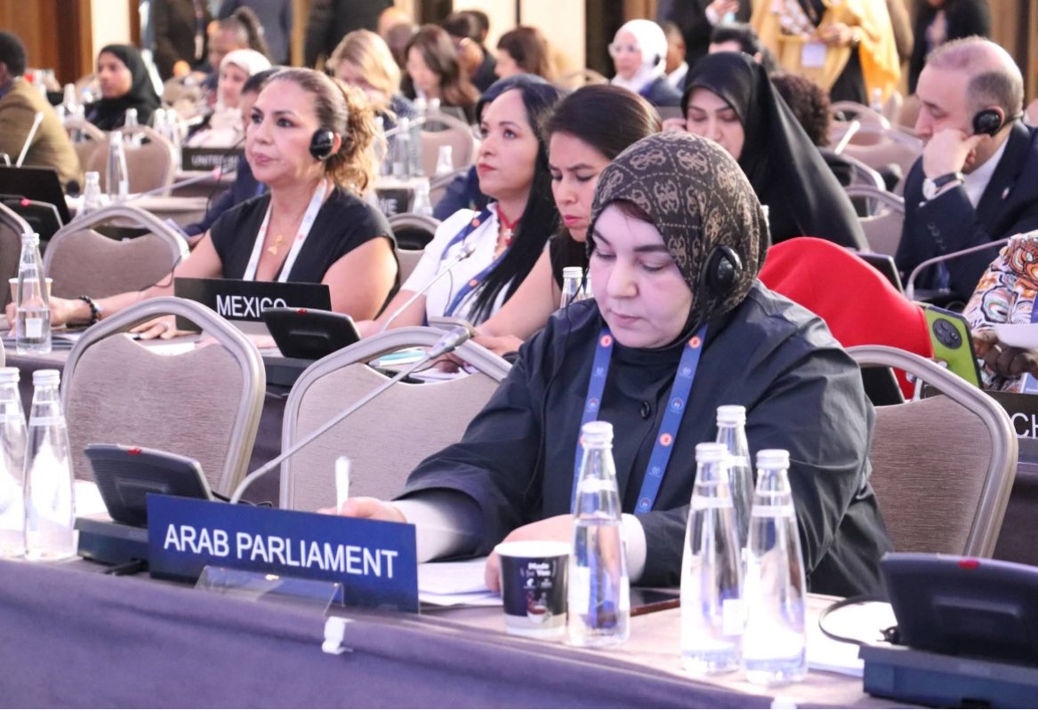 البرلمان العربي يدعو إلى إدماج النساء كمكون أساسي في خطط الاستجابة الطارئة للنزاعات