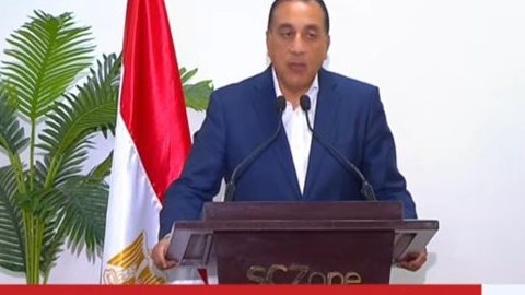 مدبولي يعلن معايير صندوق دعم المصانع المتعثرة من المنطقة الاقتصادية لقناة السويس