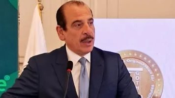 نائب وزير الصحة يتفقد مستشفيات الإسكندرية ويتخذ قرارات حاسمة