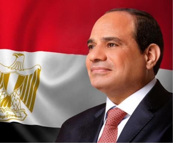 وصول الرئيس السيسي لارنكا للمشاركة في قمة التشاور العربي الأوروبي