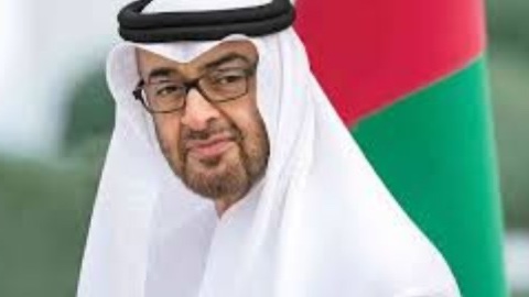 محمد بن زايد يشيد ببطولات الجيش الإماراتي و جاهزيته لردع أي تهديدات