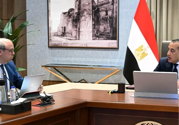 مدبولي يتابع تطوير المطارات وطرح 20 مطارًا للشراكة