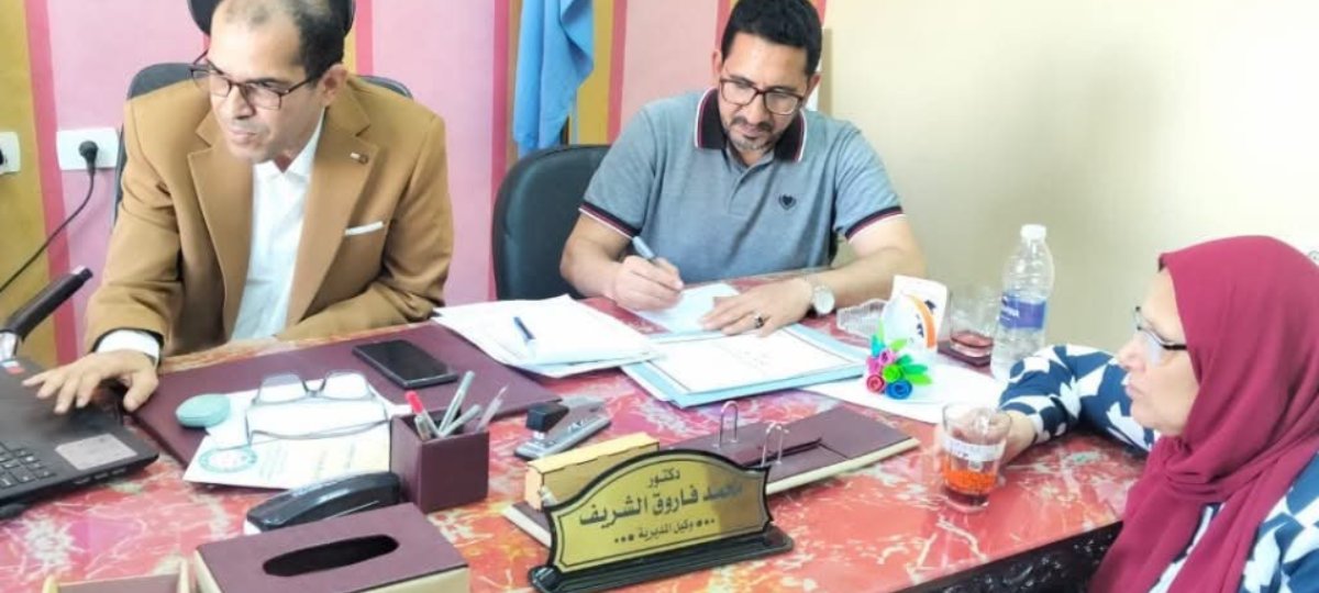استعدادًا لامتحانات الإعدادية بكفر الشيخ.. «جودة» يحظر المحمول باللجان ويوجه بتدوير العمال