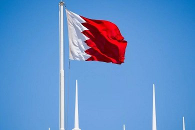البحرين تصدر قرارًا عاجلًا بمنع السفر إلى إيران والعراق