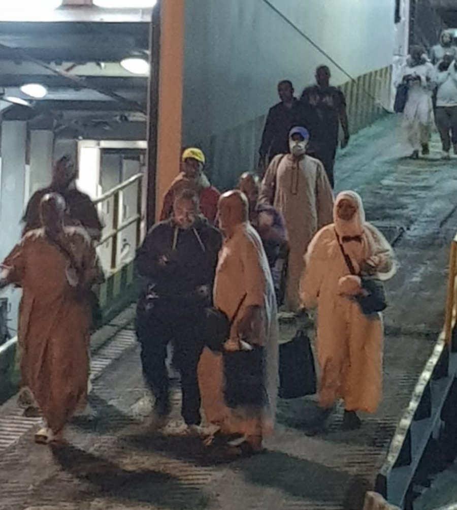 ميناء نويبع يستقبل أول أفواج حجاج البر العائدين من الأراضي المقدسة