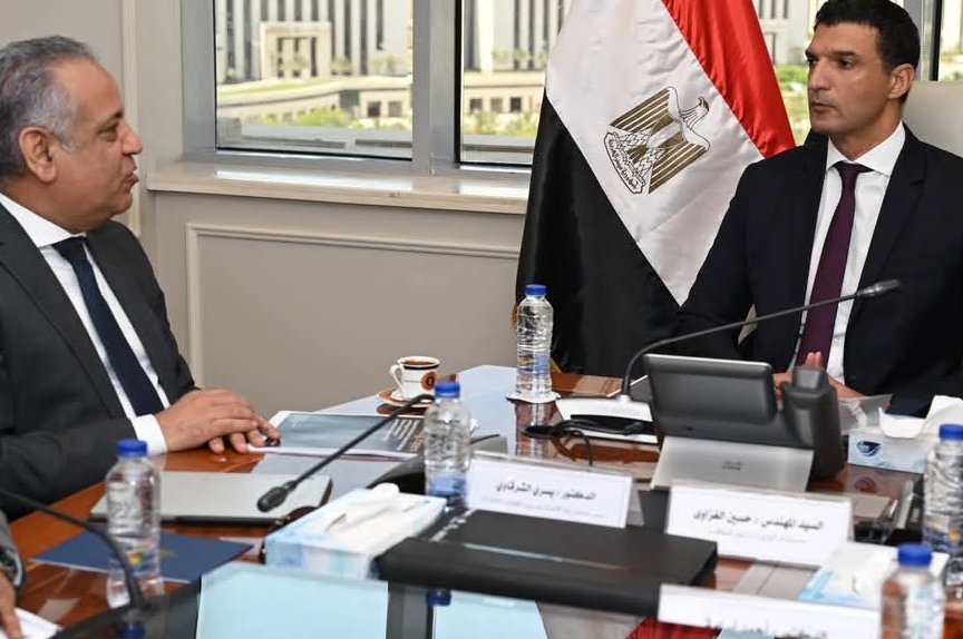 خالد هاشم يبحث مع "رجال الأعمال المصريين الأفارقة" تعزيز التكامل الصناعي مع القارة