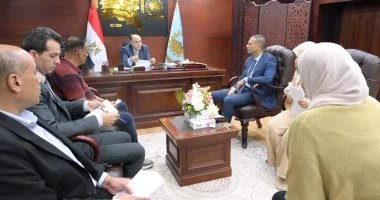 محافظ الغربية يلتقي المواطنين ويوجه بسرعة حل الشكاوى المطروحة