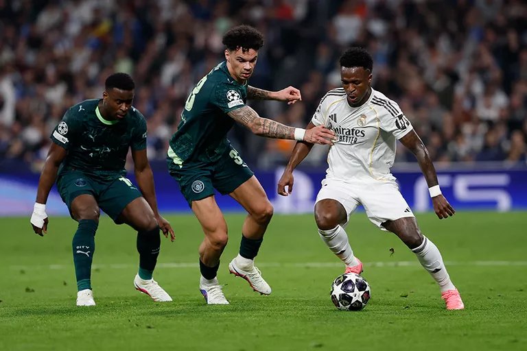 ليس بيرناردو سيلفا.. مورينيو يطالب ريال مدريد سرعة ضم نجم مانشستر سيتي