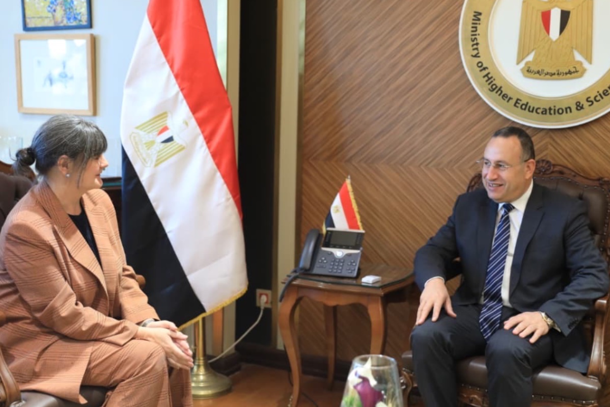 وزير التعليم العالي يبحث إنشاء فرع لجامعة أكسفورد بروكس في مصر