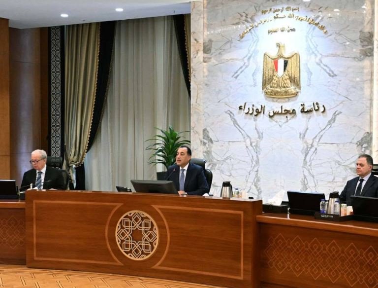 مصطفى مدبولي: 420 مليون دولار حصيلة اتفاقيات محطة رياح جبل الزيت لتقليل الدين العام