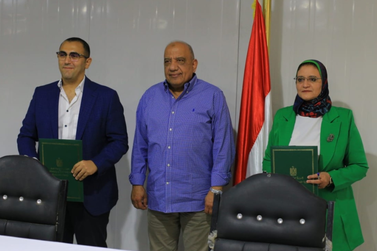 إنشاء مركز قيادة رقمي للطاقة.. وزير الكهرباء يشهد توقيع عقد جديد