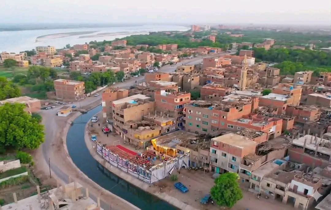 صرخة عاجلة من قنا.. أهالي «الخضيرات» بنجع حمادي يطالبون بـ«الصرف الصحي» أسوة بالقرى المجاورة
