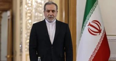 وزير الخارجية الإيراني: صمود الشعب عزز قوة إيران الدبلوماسية والإقليمية
