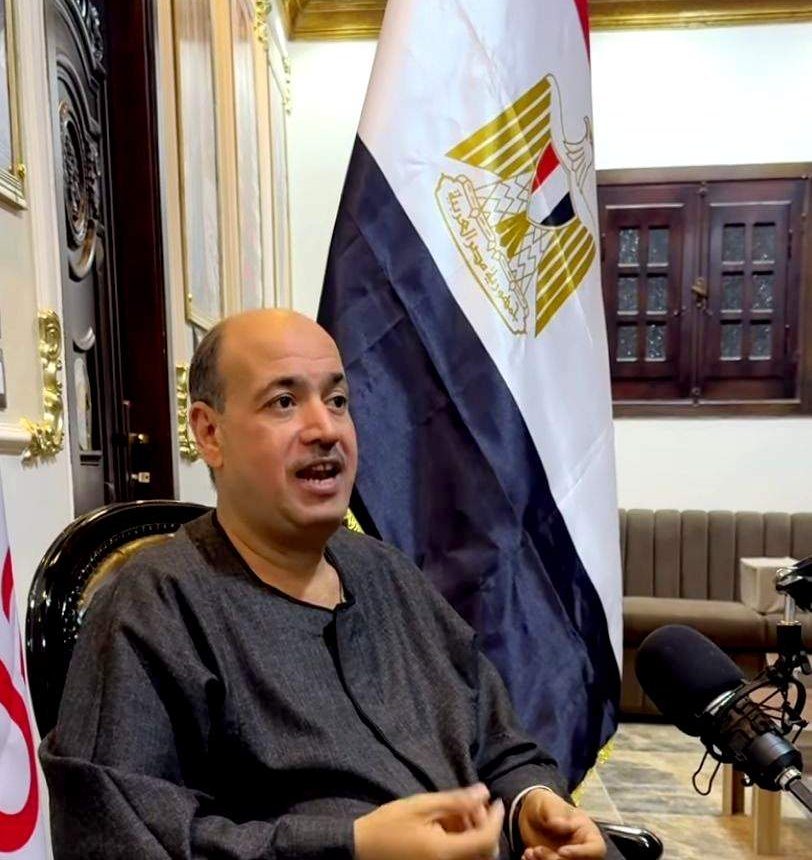 نائب « الشيوخ » يستعرض أسباب المطالبة بإنشاء مطار قنا الدولي