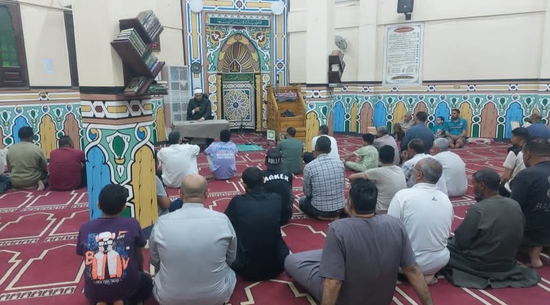 الأوقاف تعقد 654 مجلسَ فقهٍ بالمديريات الحدودية بعنوان "الحوار الأسري وأثره في بناء الشخصية"