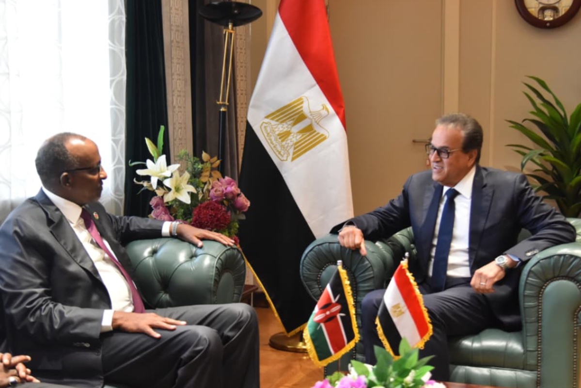وزير الصحة ونظيره الكيني يبحثان دعم الأمن الدوائي والشراكة الطبية