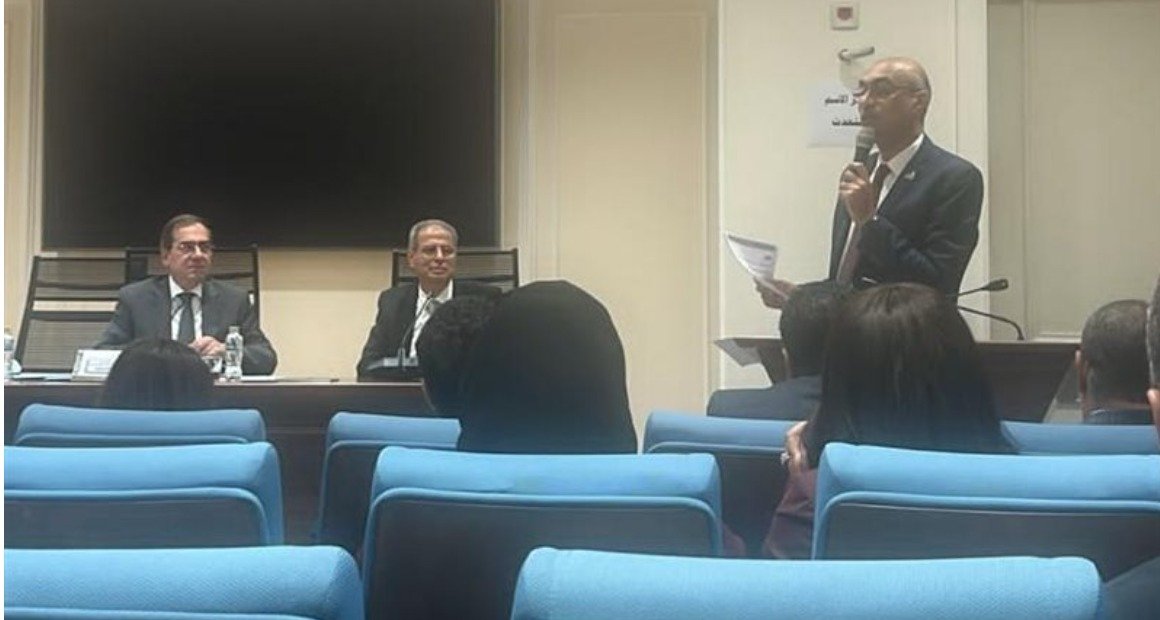 منصور يطالب بوقف زيادة أسعار الكهرباء على العدادات الكودية