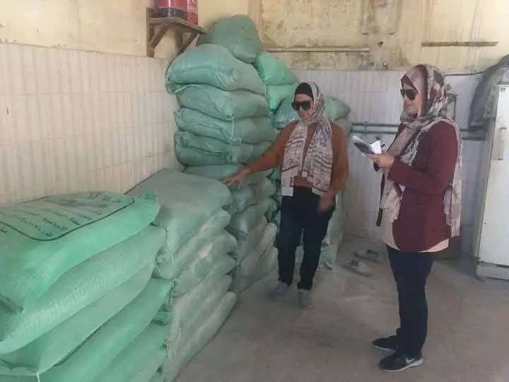 تموين الإسماعيلية يضبط 6 أطنان دقيق مدعم ويغلق مخبزًا بتهمة التربح غير المشروع