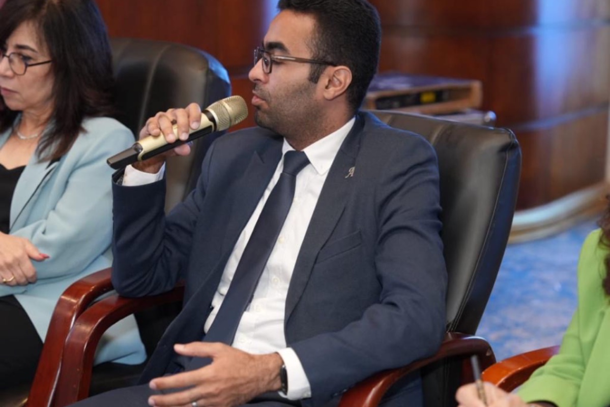 أيمن عباس لخمسة سياسة :تطوير الصحة النفسية وتوسيع خدمات العلاج و الدعم