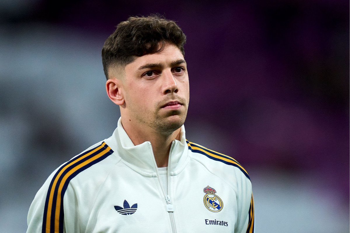 ريال مدريد يحسم موقفه من فالفيردي.. الأوروجوياني خارج دائرة البيع