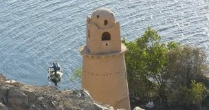 حارسة الثغور الجنوبية.. "مئذنة بلال" بأسوان تفك شفرة الصراع العسكري على حدود مصر التاريخية