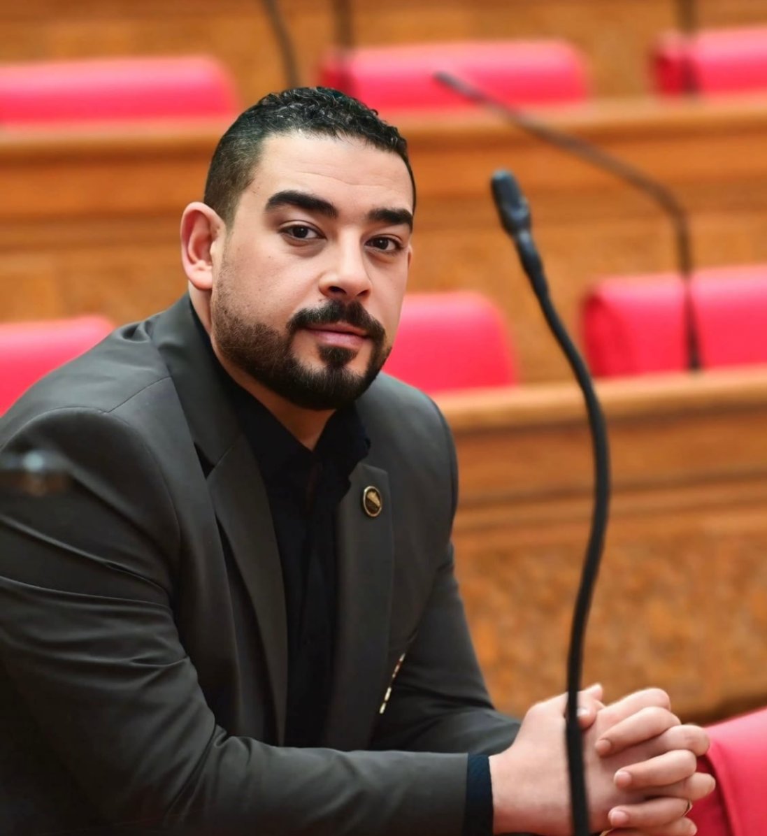 النائب أحمد رجب الشافعي: اؤمن أن النائب الحقيقي هو من يظل قريبًا من المواطنين يستمع إليهم ويشاركهم همومهم.. وبابي سيظل مفتوحًا للجميع