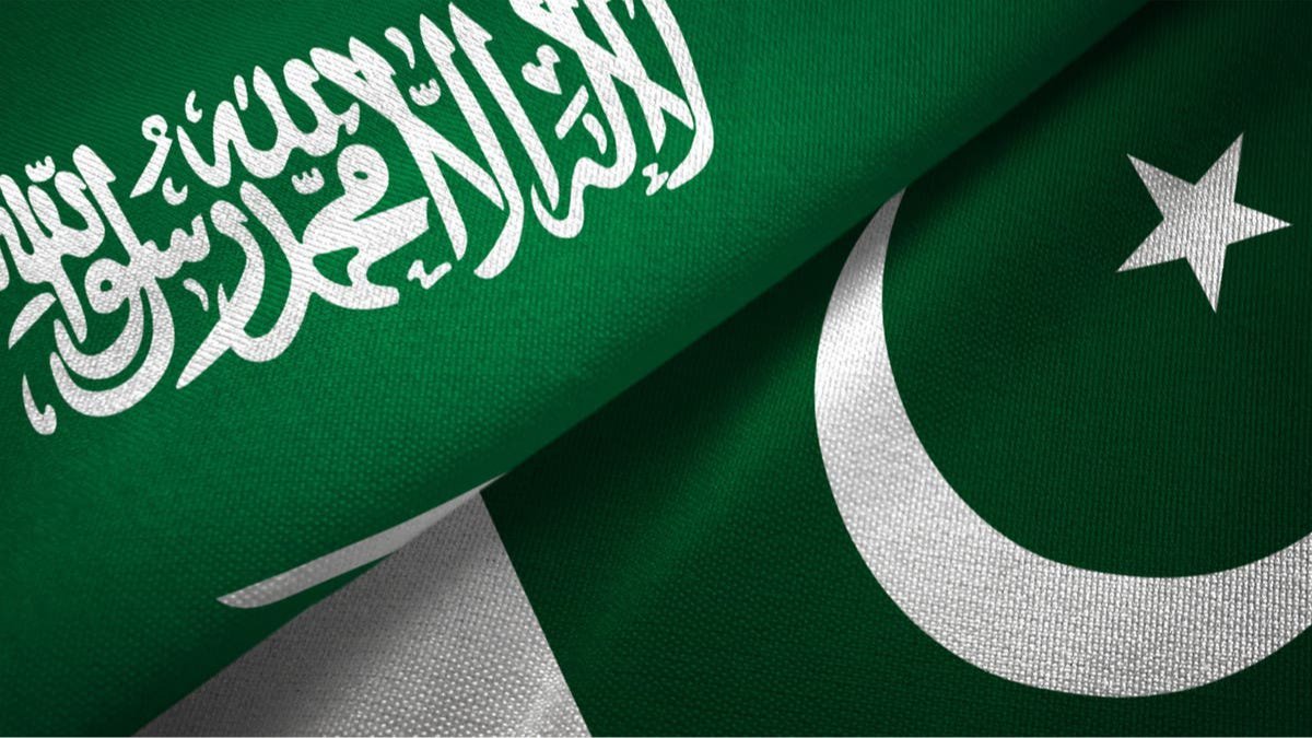 السعودية وباكستان تبحثان احتواء التصعيد واستئناف مفاوضات إيران