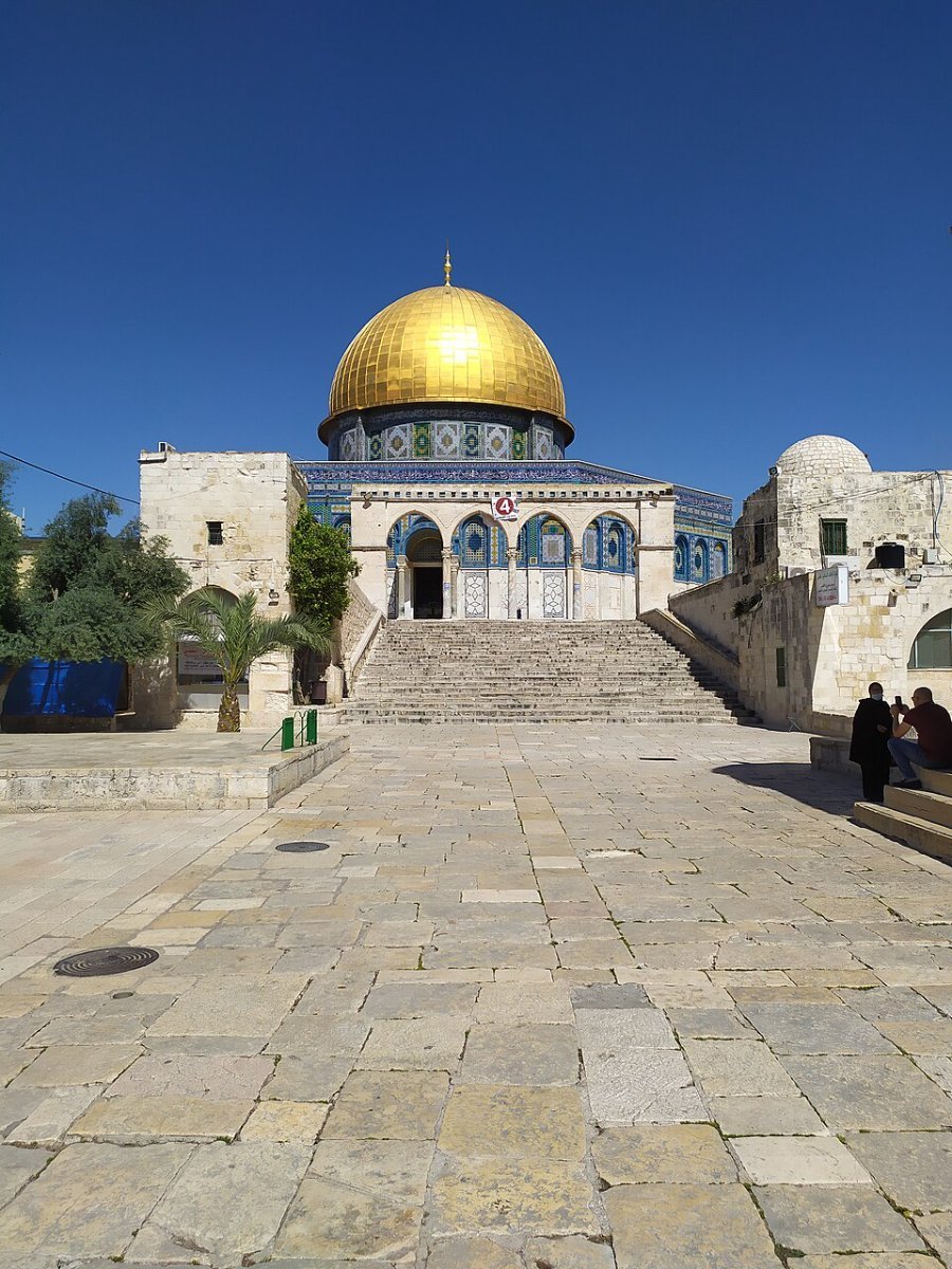 القدس في دائرة الخطر.. الهباش يدعو لتحرك عربي وإسلامي عاجل