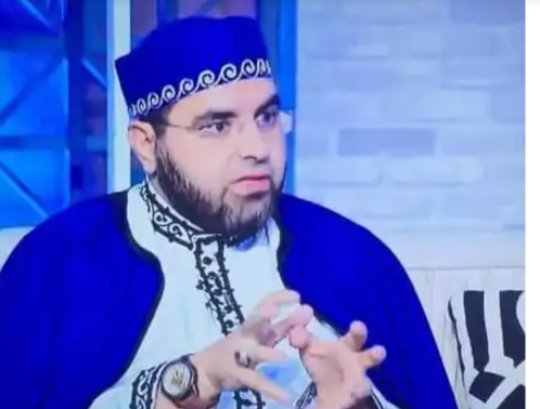 «صلاتها صحيحة».. الشيخ عطية محمد يحسم الجدل لـ«خمسة سياسية»في واقعة منع سيدة من الصلاة داخل مطعم: الخطأ متبادل