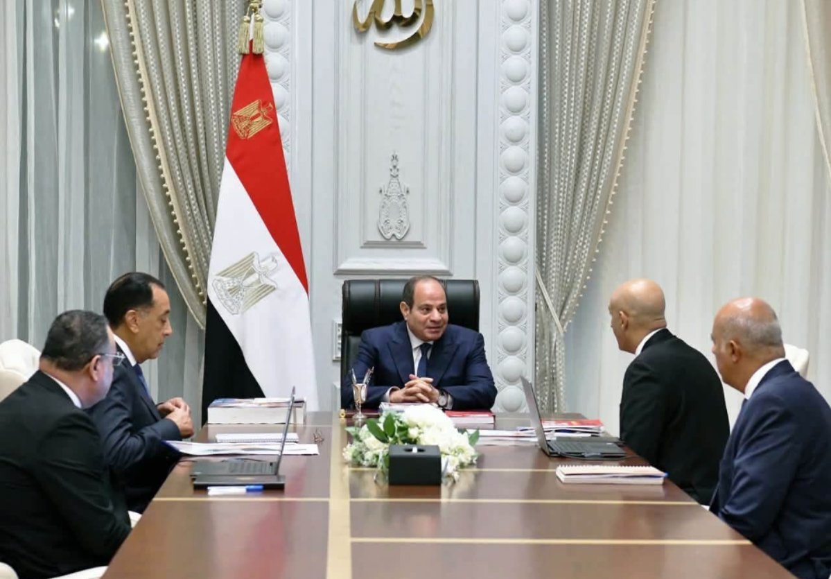 الرئيس السيسي يوجه بتخفيف أعباء التعليم والاستعداد للعام الدراسي الجديد