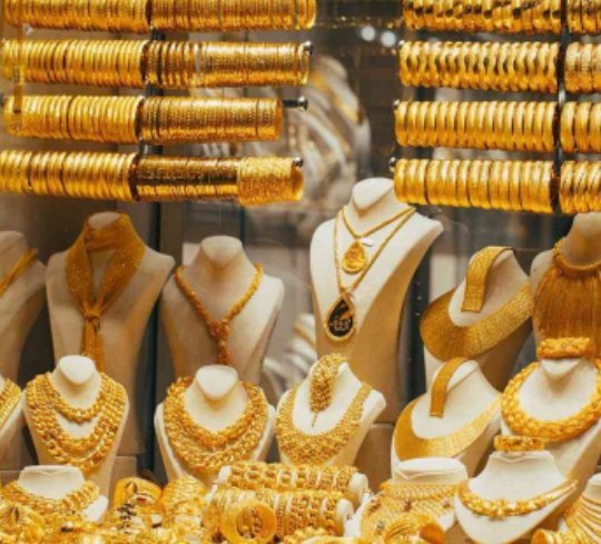 سعر الذهب اليوم.. استقرار عيار 24 بعد مكاسب قوية خلال أغسطس