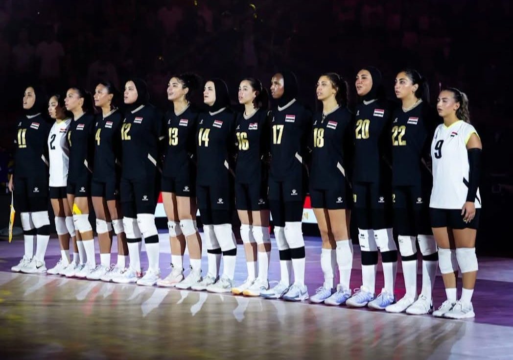 وزير الشباب والرياضة يهنئ منتخب مصر للكرة الطائرة سيدات بالحصول علي بطولة أفريقيا