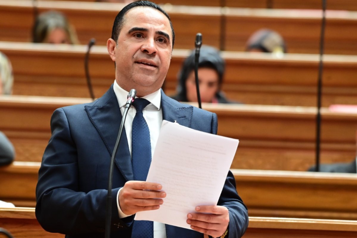 النائب مصطفى البهي يطالب بإطلاق منصة تنبؤية للواردات لتعميق التصنيع المحلي