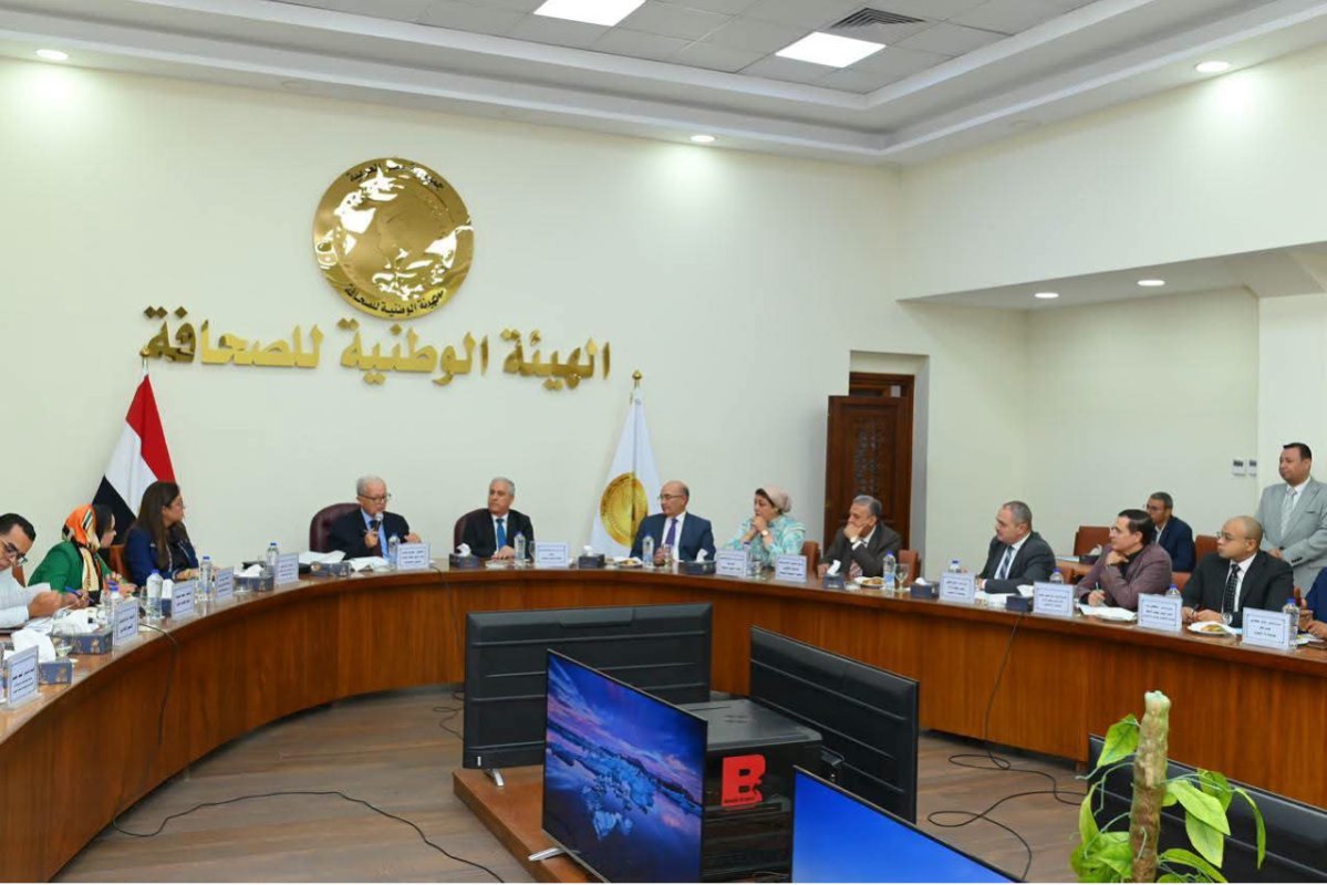 حسين عيسى يتابع خطة إعادة هيكلة المؤسسات الصحفية القومية