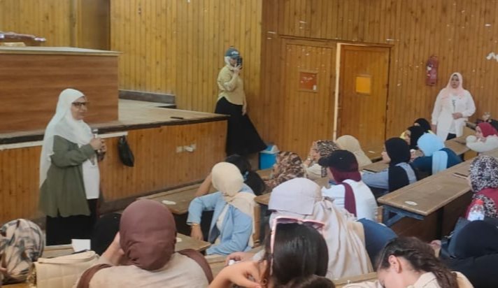 "القومي للمرأة" بقنا ينظم ندوة حول دور المرأة المصرية في النهوض بالمجتمعات